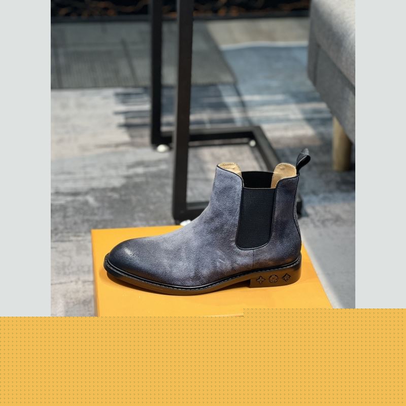 l**is V*t*n boots